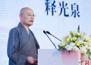 （东西问）光泉法师：中国佛教“走出去”能给西方带来什么？